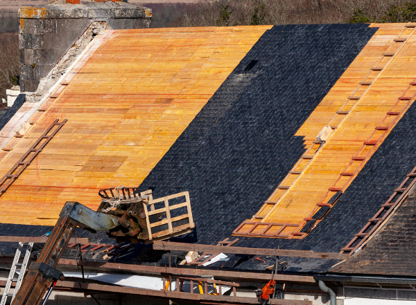 Slate roofing 2 e1783919497119